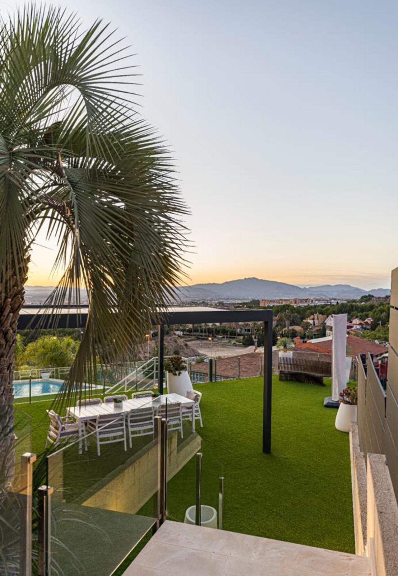 4 Bed, 4 Bath, HouseFor Sale, Murcia, Murcia