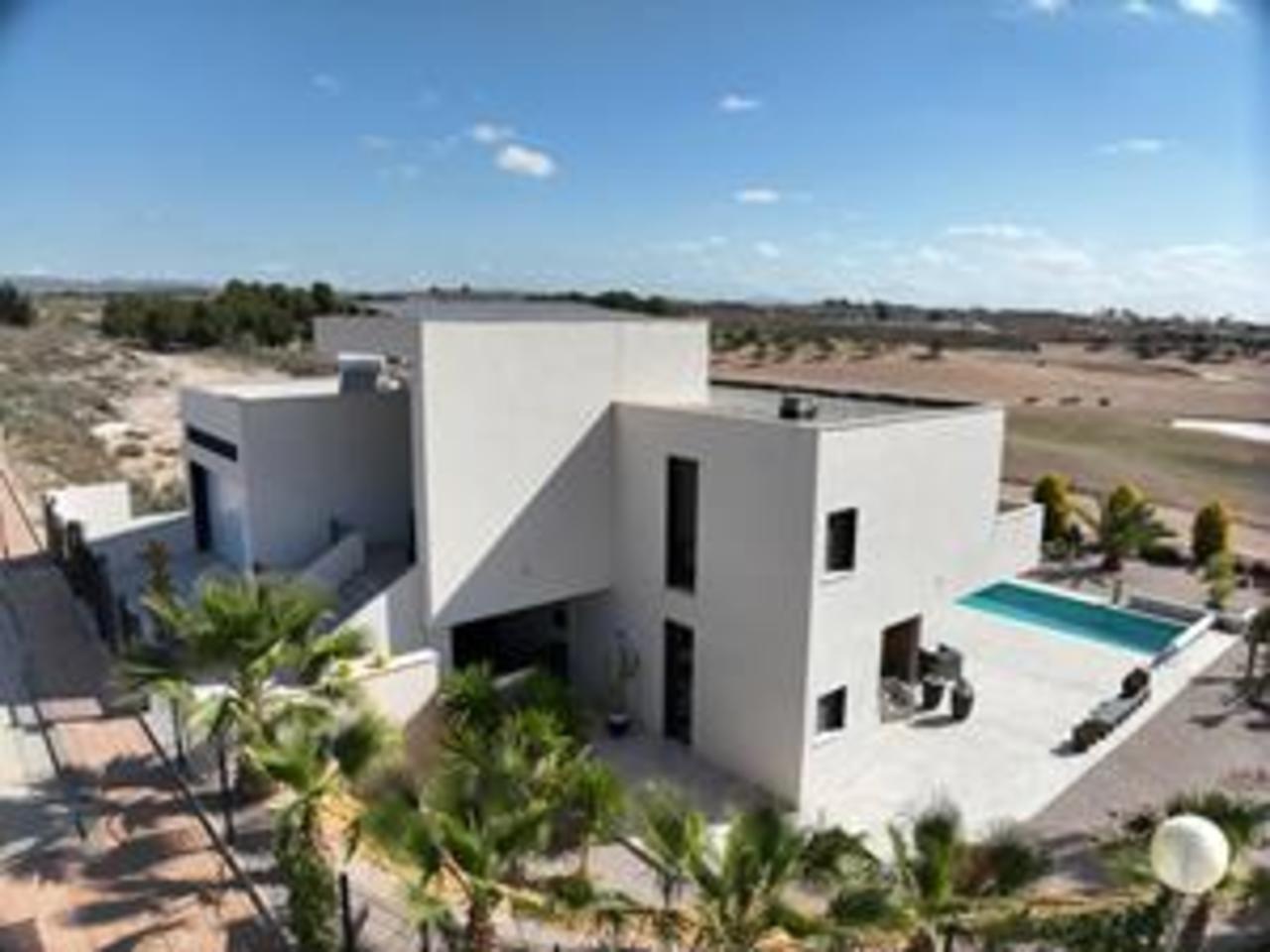 4 Bed, 4 Bath, HouseFor Sale, Hacienda Del Alamo Golf Resort, Murcia