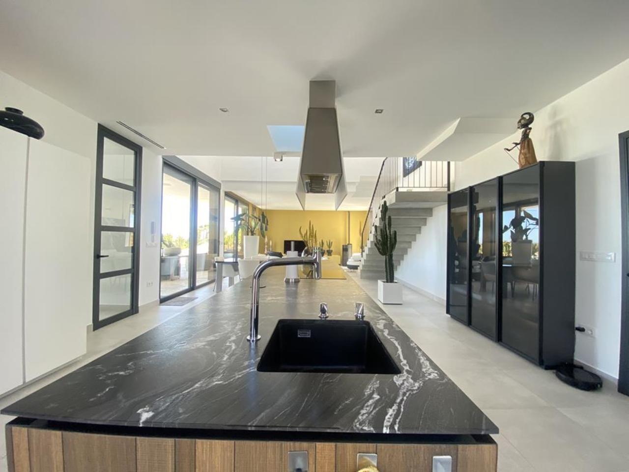 4 Bed, 4 Bath, HouseFor Sale, Hacienda Del Alamo Golf Resort, Murcia