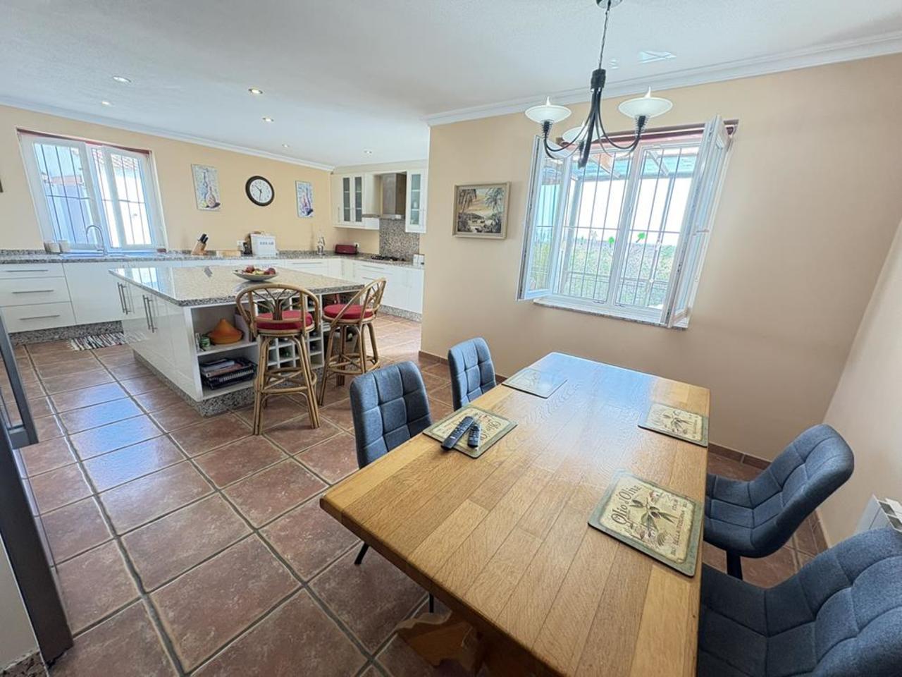 4 Bed, 4 Bath, HouseFor Sale, Gea Y Truyols, Murcia