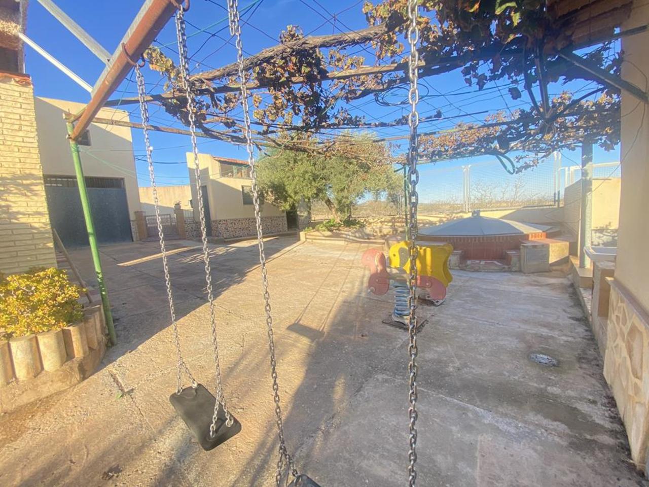 4 Bed, 2 Bath, HouseFor Sale, Gea Y Truyols, Murcia