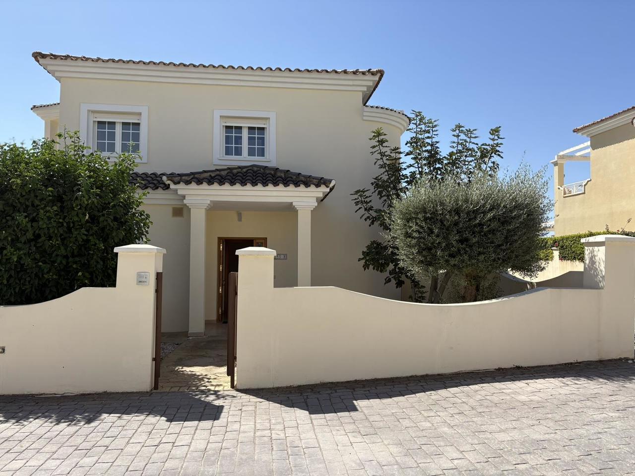 3 Bed, 2 Bath, HouseFor Sale, Altaona Golf and Country Village, Murcia