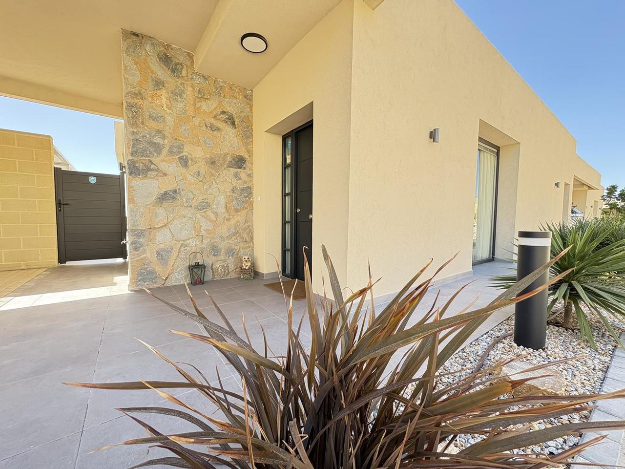 2 Bed, 2 Bath, HouseFor Sale, Altaona Golf and Country Village, Murcia