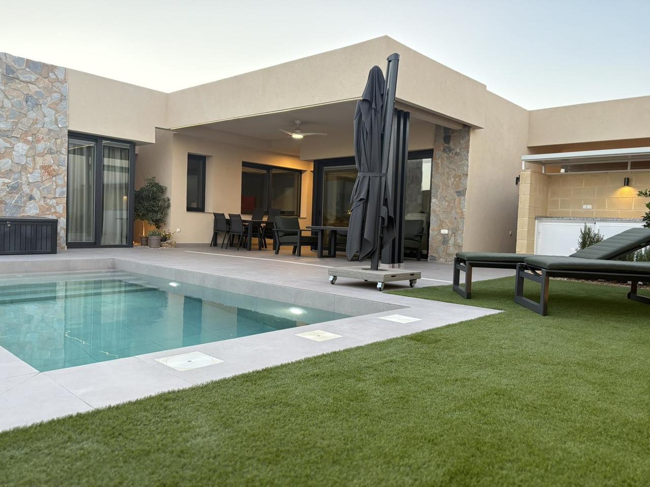 2 Bed, 2 Bath, HouseFor Sale, Altaona Golf and Country Village, Murcia