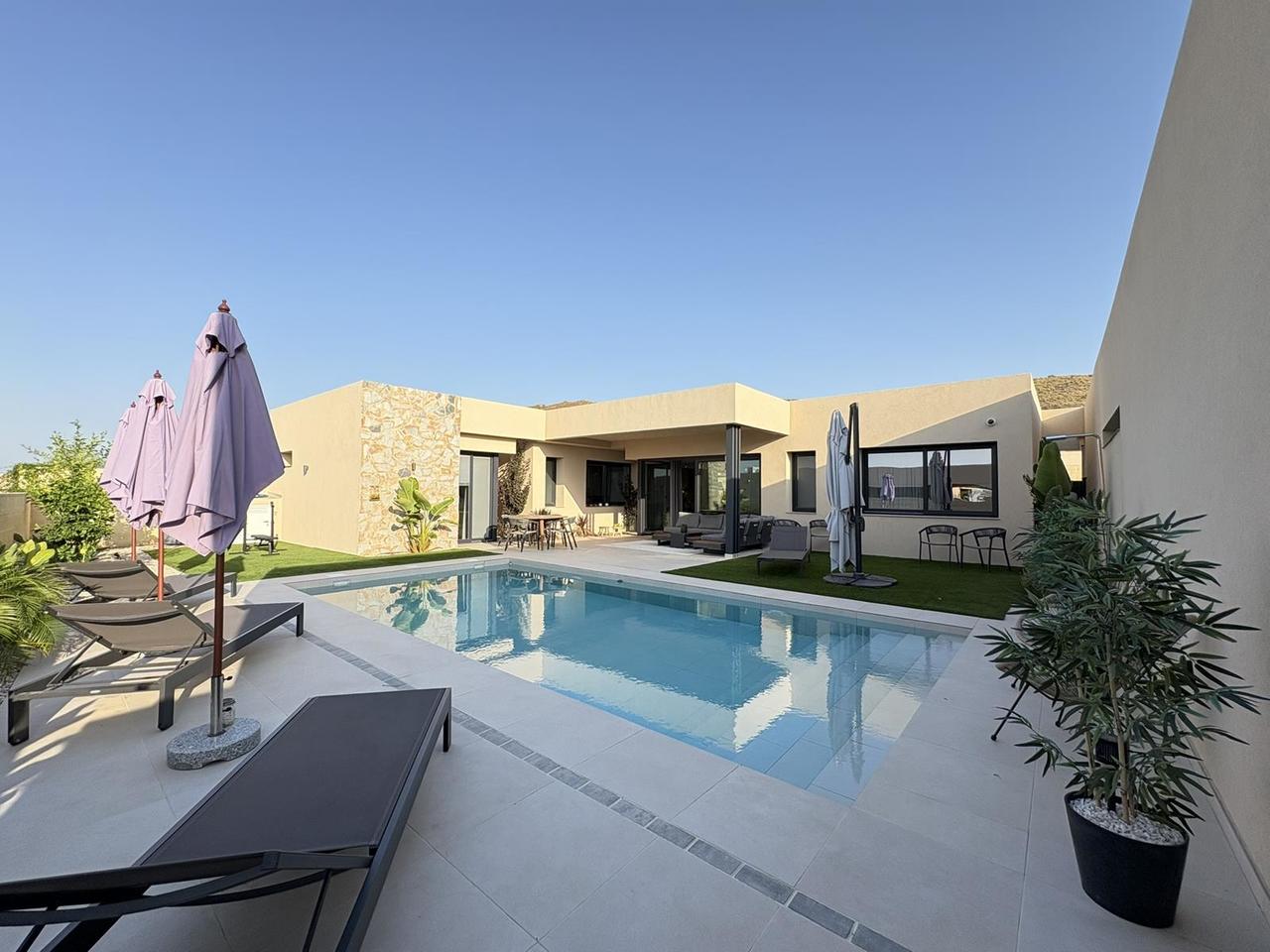 4 Bed, 4 Bath, HouseFor Sale, Altaona Golf and Country Village, Murcia