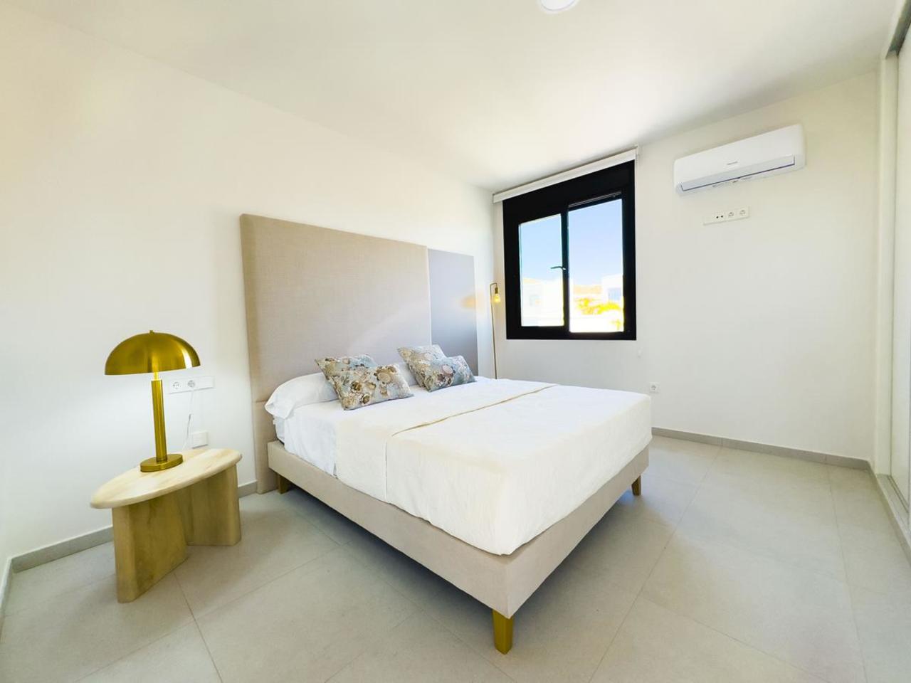 3 Bed, 2 Bath, HouseFor Sale, Altaona Golf and Country Village, Murcia