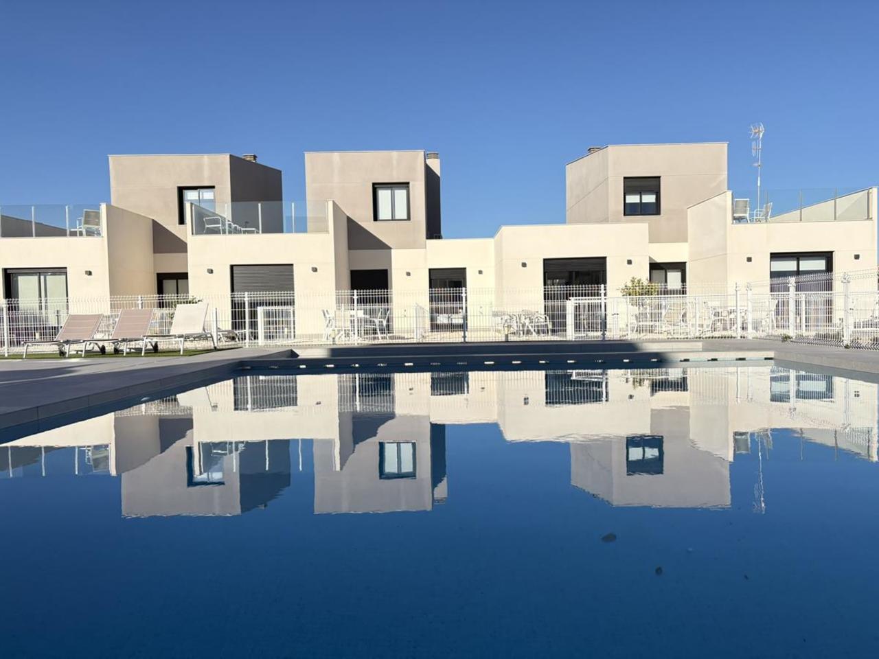 3 Bed, 2 Bath, HouseFor Sale, Altaona Golf and Country Village, Murcia