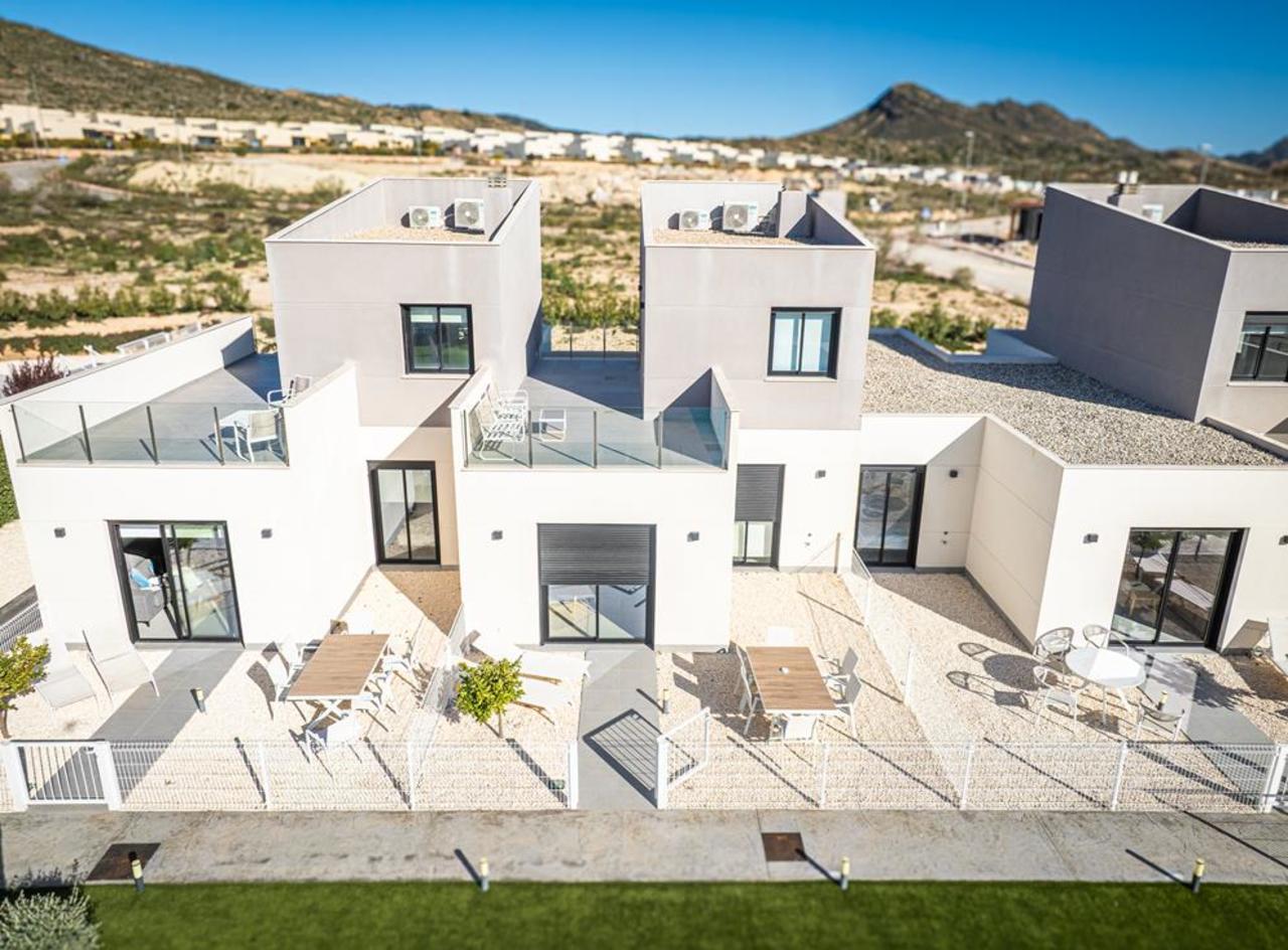 3 Bed, 2 Bath, HouseFor Sale, Altaona Golf and Country Village, Murcia