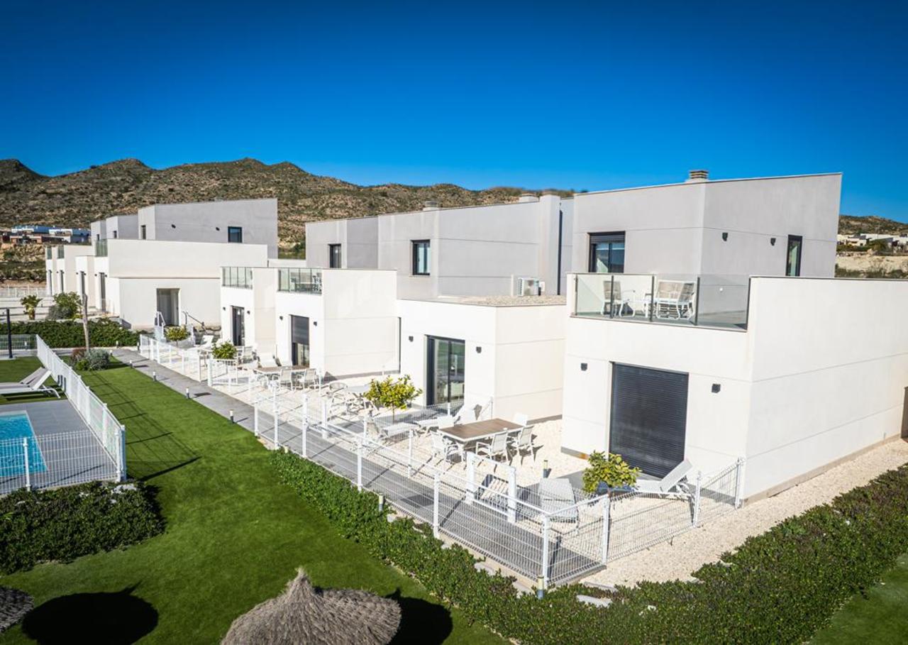 3 Bed, 2 Bath, HouseFor Sale, Altaona Golf and Country Village, Murcia