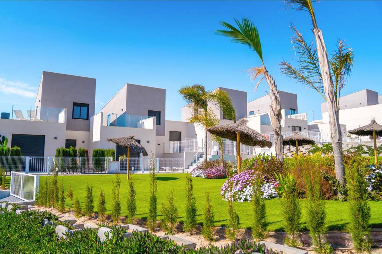 3 Bed, 2 Bath, HouseFor Sale, Altaona Golf and Country Village, Murcia