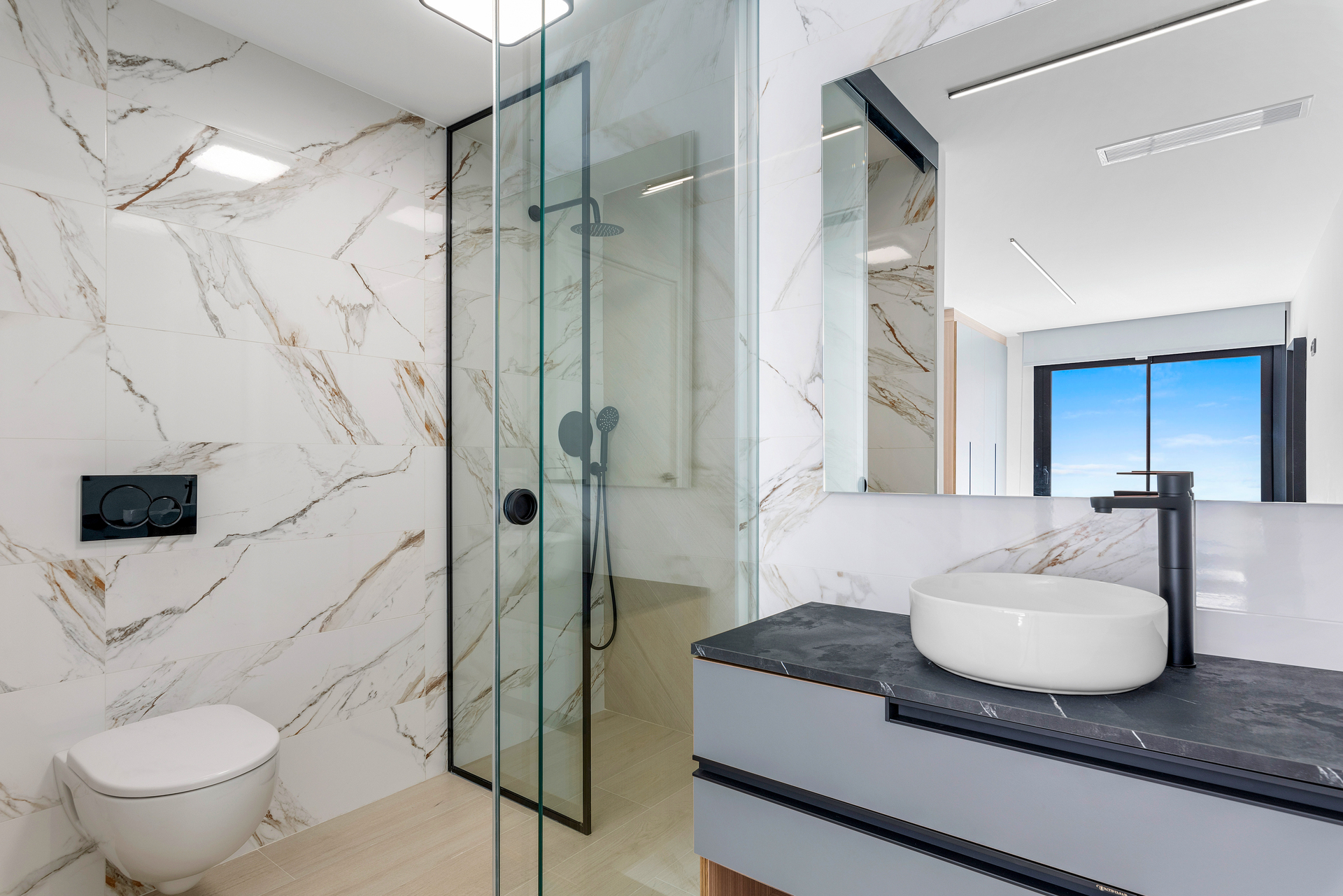 2 Bed, 2 Bath, ApartmentFor Sale, Guardamar Del Segura, Alicante