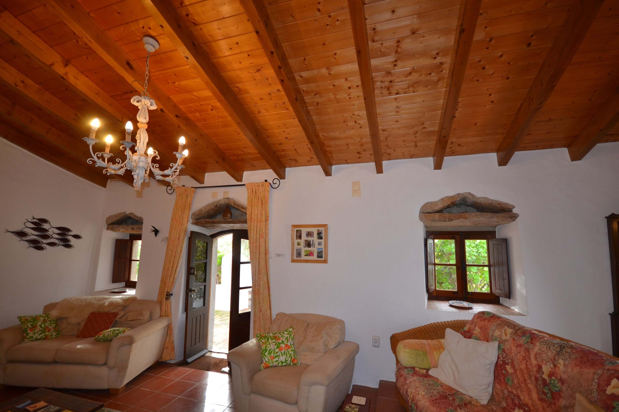 3 Bed, 2 Bath, HouseFor Sale, Sao Bras De Alportel, Faro, 8150-040