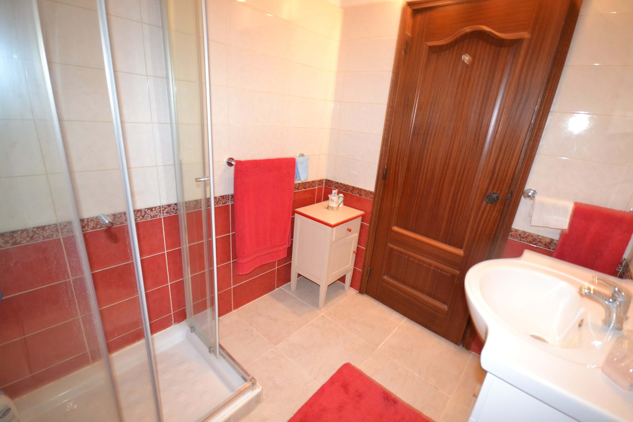 3 Bed, 2 Bath, HouseFor Sale, Sao Bras De Alportel, Faro, 8150-040