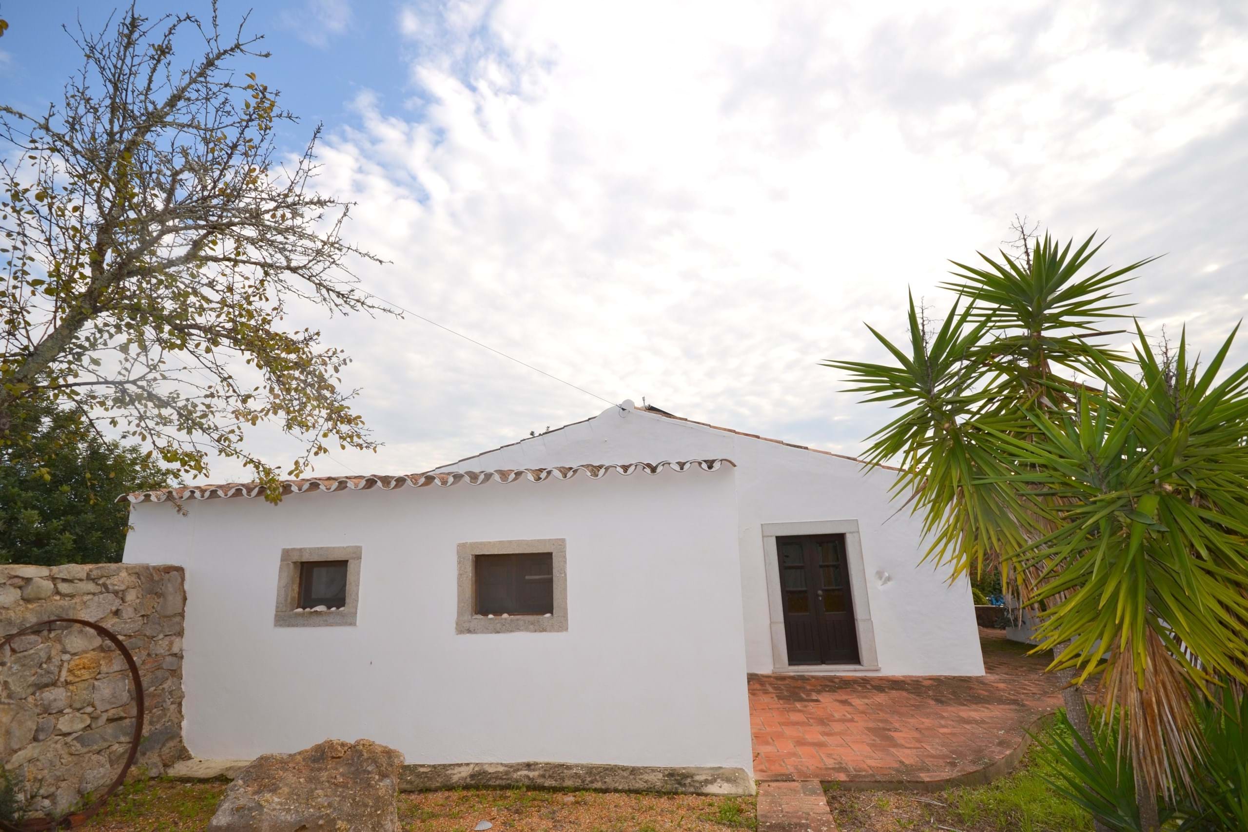 3 Bed, 2 Bath, HouseFor Sale, Sao Bras De Alportel, Faro, 8150-040
