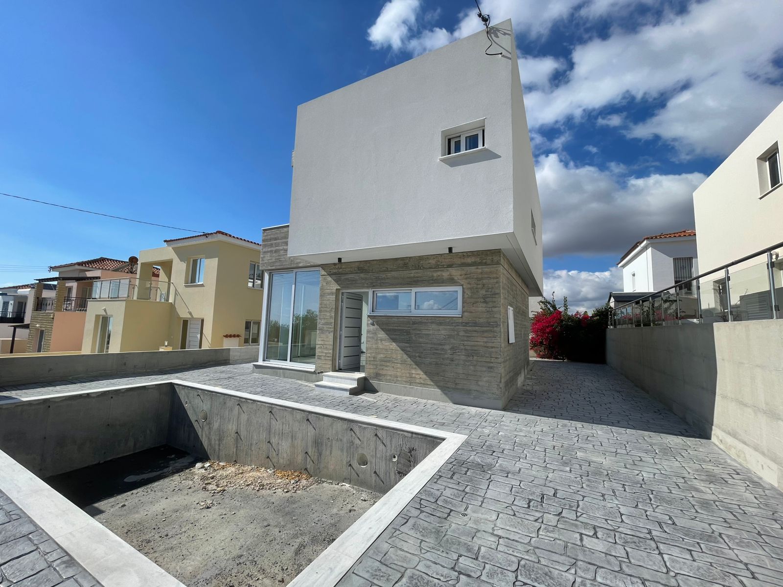 3 Bed, 3 Bath, HouseFor Sale, Paphos, Paphos
