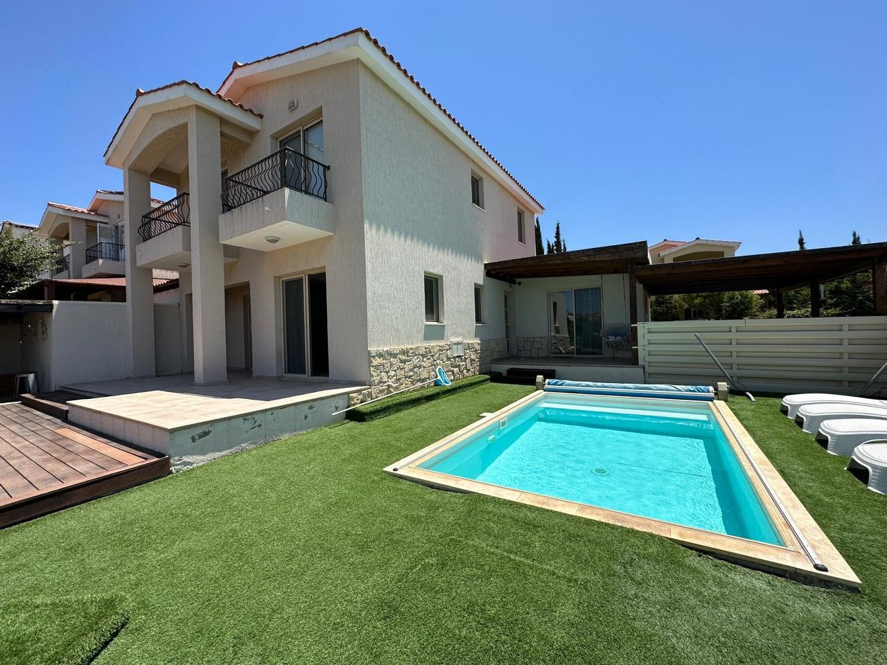 4 Bed, 2 Bath, HouseFor Sale, Konia, Paphos