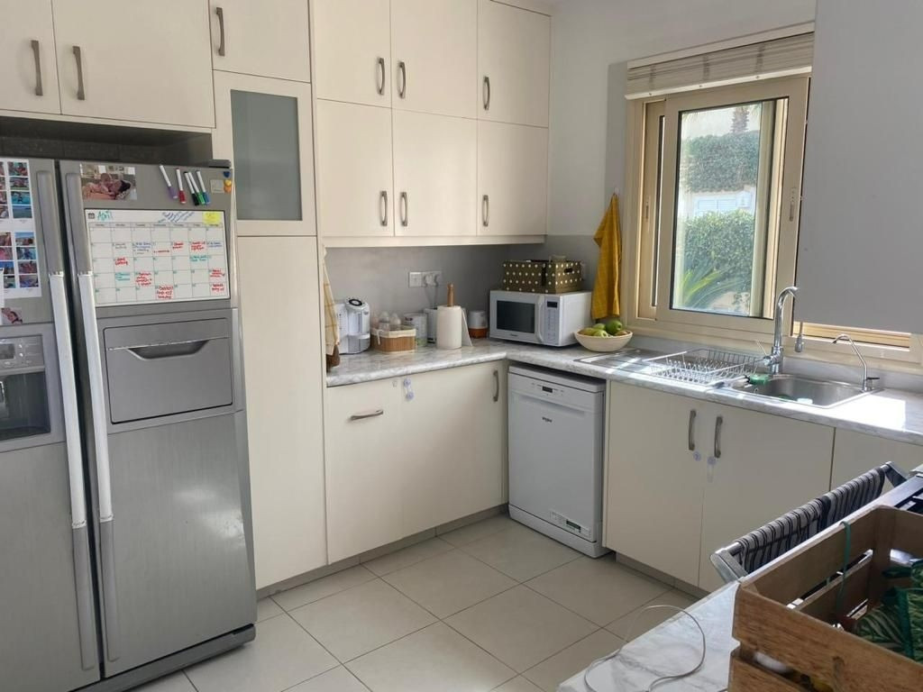 4 Bed, 2 Bath, HouseFor Sale, Konia, Paphos