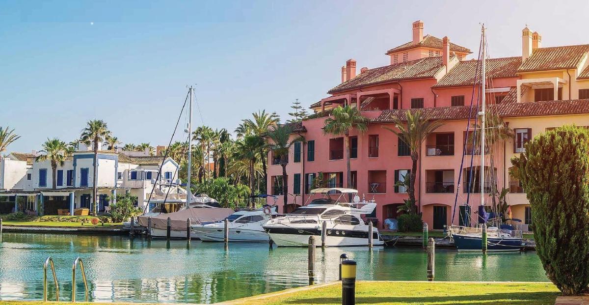 3 Bed, 2 Bath, ApartmentFor Sale, San Roque, Costa del Sol