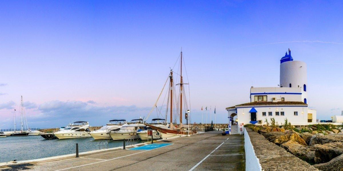 4 Bed, 3 Bath, HouseFor Sale, Manilva, Costa del Sol