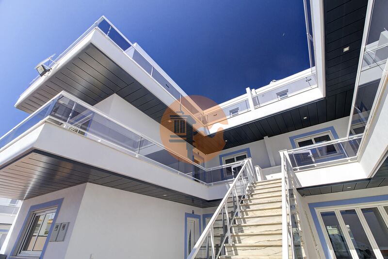 1 Bed, 2 Bath, ApartmentFor Sale, Vila Real de Santo Antonio, Faro