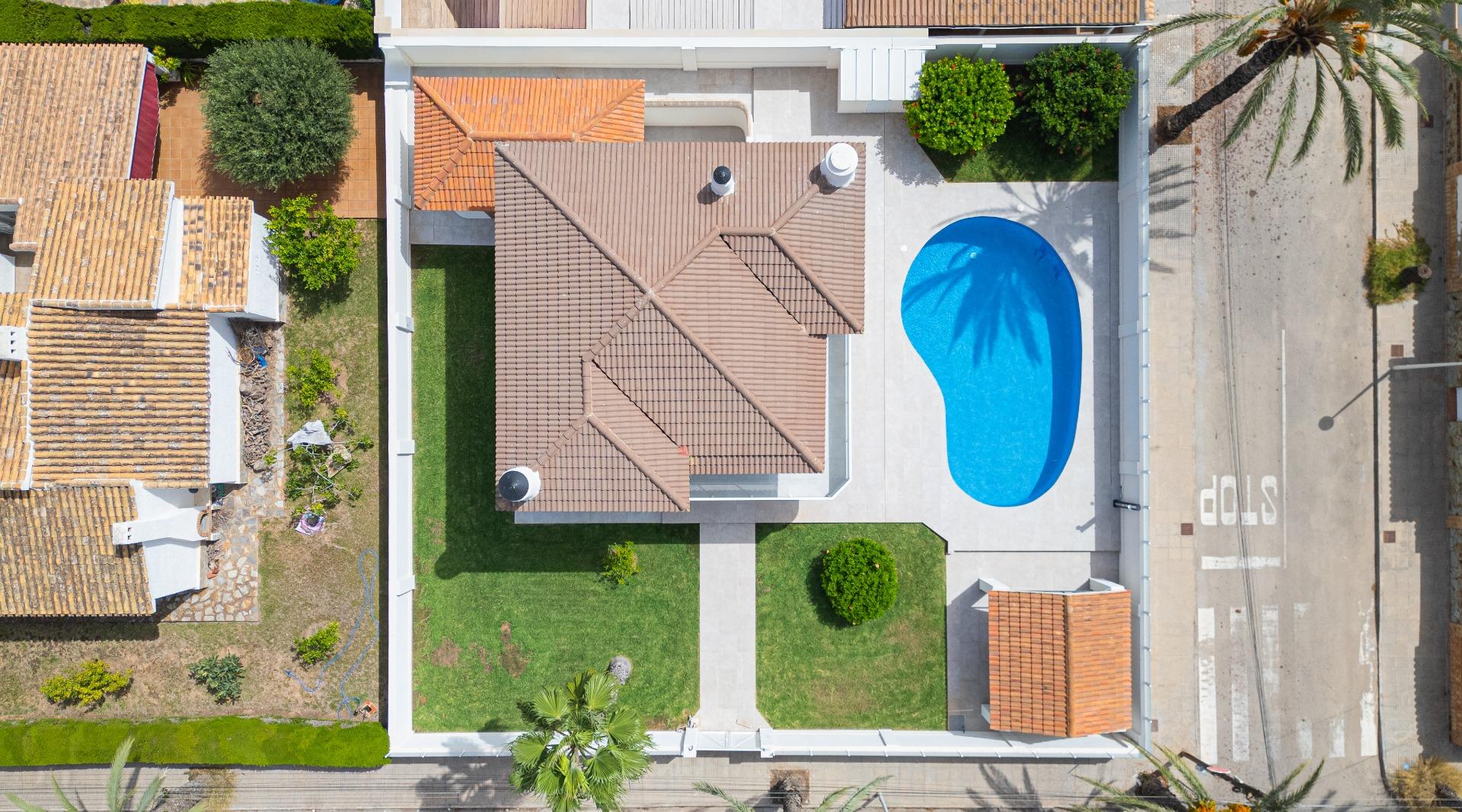 3 Bed, 3 Bath, HouseFor Sale, Cabo Roig, Alicante