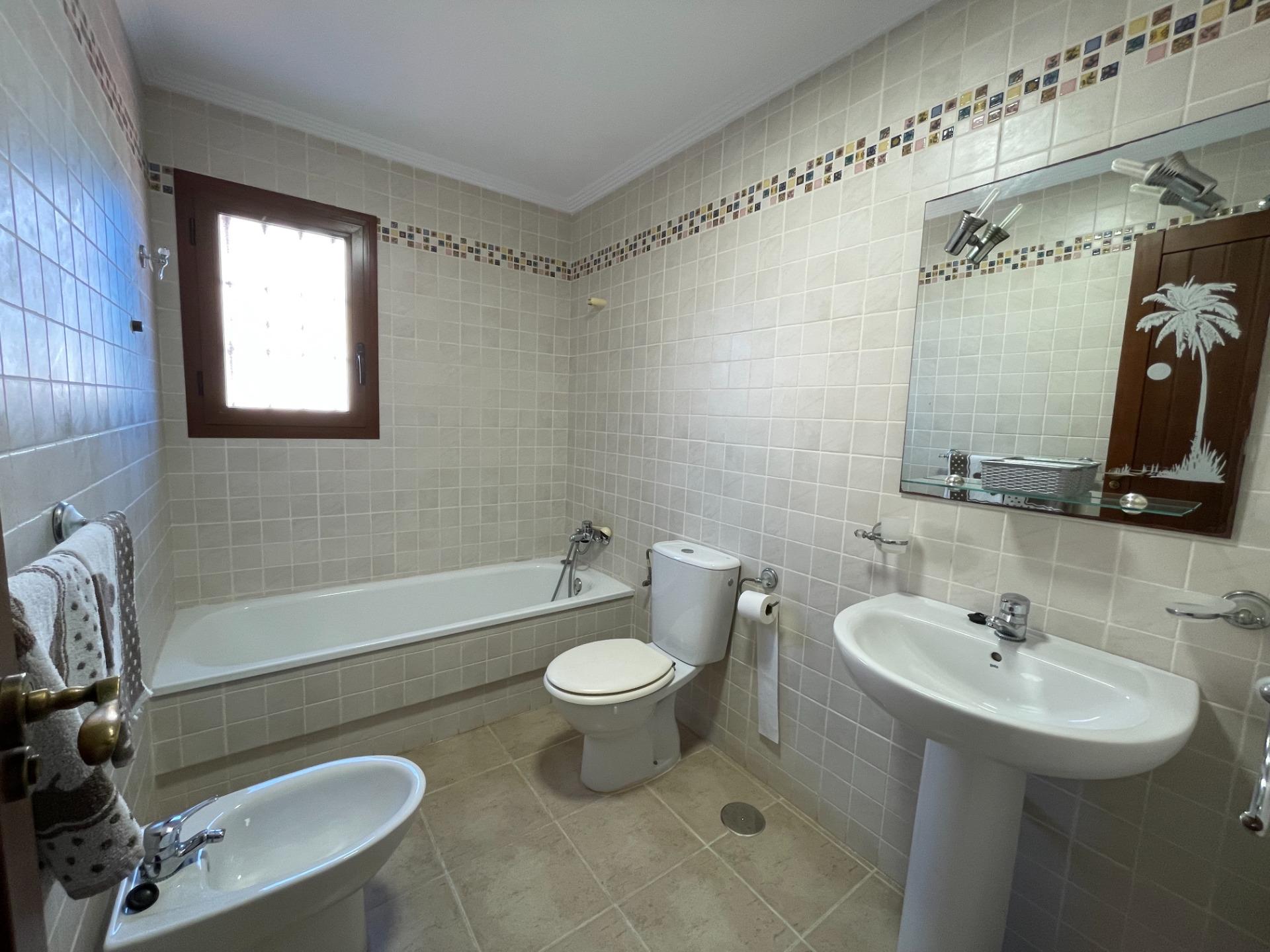 2 Bed, 1 Bath, ApartmentFor Sale, Torrevieja, Alicante