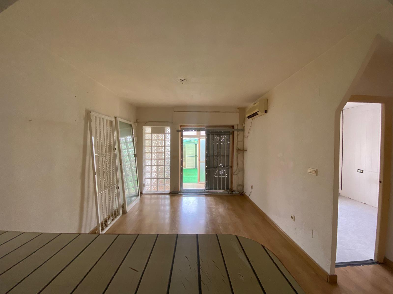 2 Bed, 1 Bath, HouseFor Sale, Torrevieja, Alicante