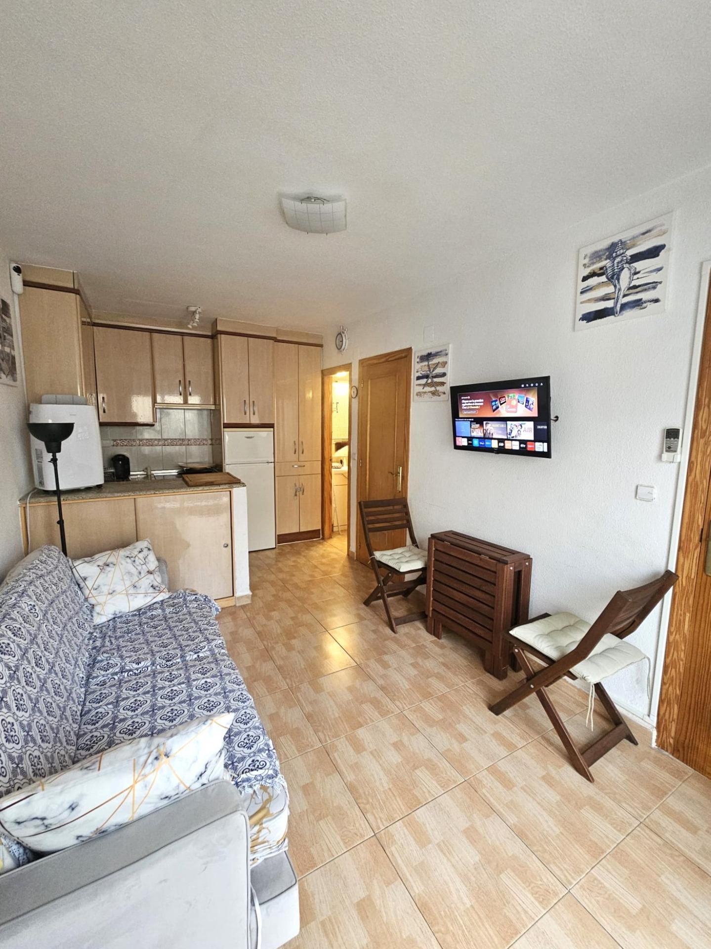 2 Bed, 1 Bath, HouseFor Sale, Torrevieja, Alicante