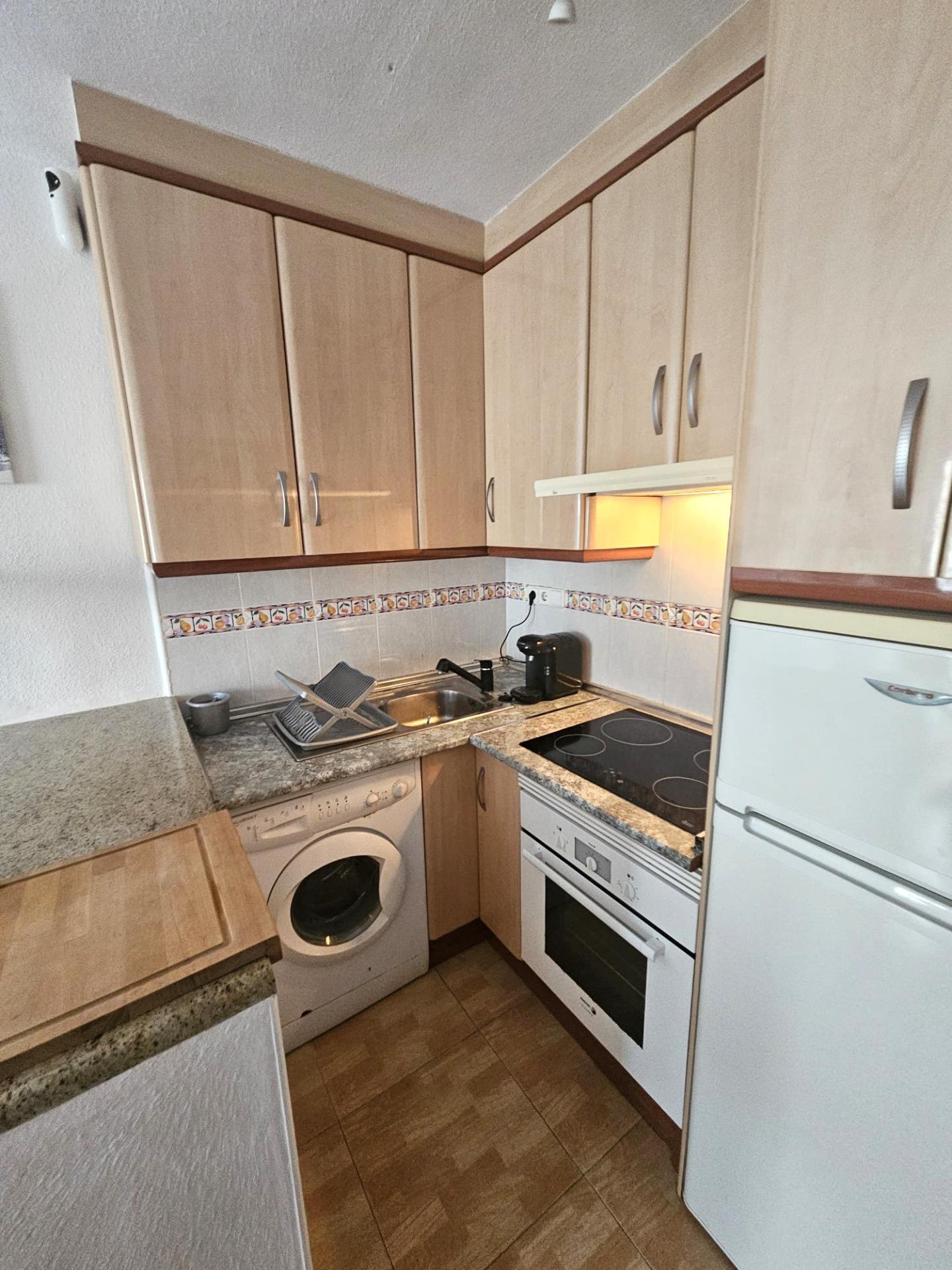 2 Bed, 1 Bath, HouseFor Sale, Torrevieja, Alicante