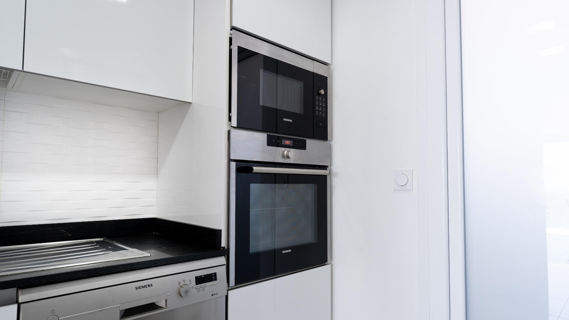 3 Bed, 2 Bath, ApartmentFor Sale, Torrevieja, Alicante