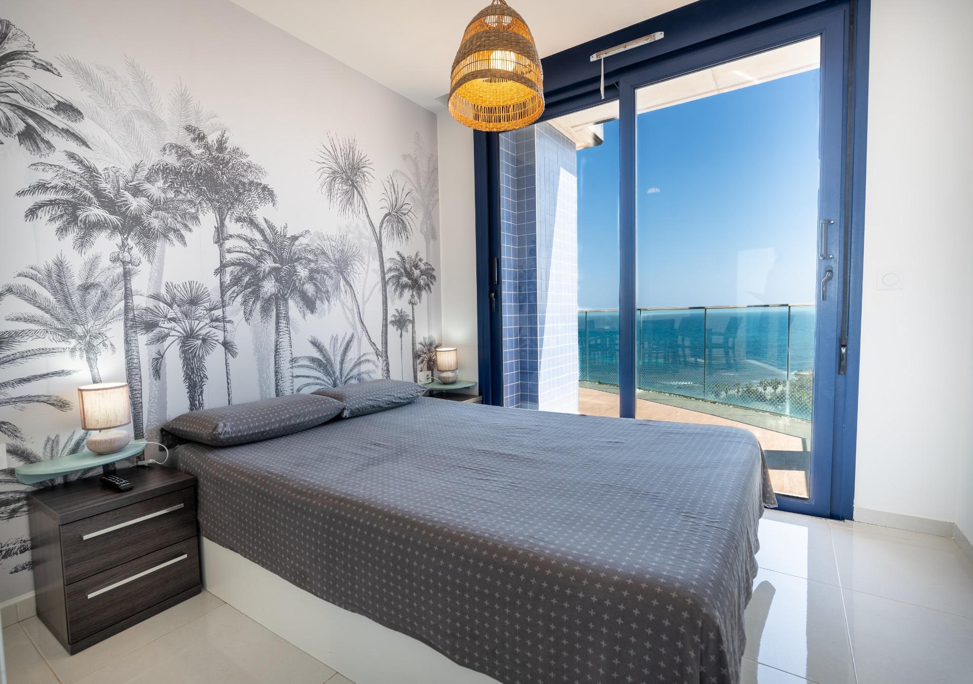 3 Bed, 2 Bath, ApartmentFor Sale, Torrevieja, Alicante