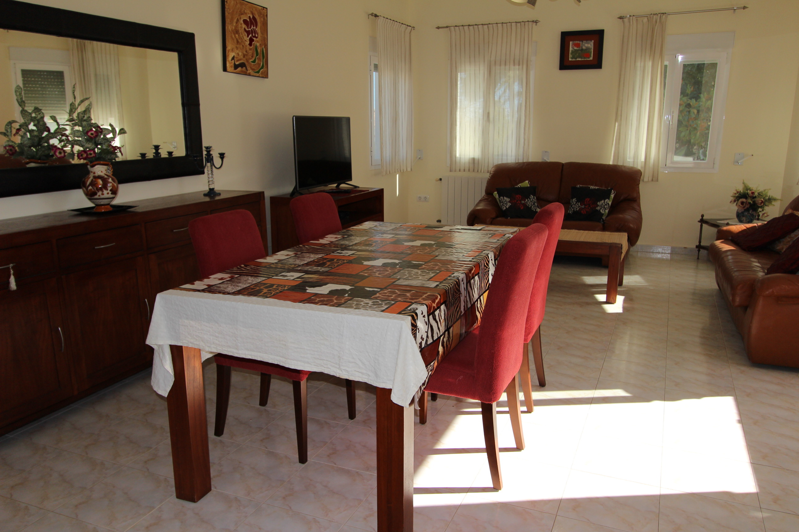 3 Bed, 2 Bath, HouseFor Sale, Calpe, Alicante