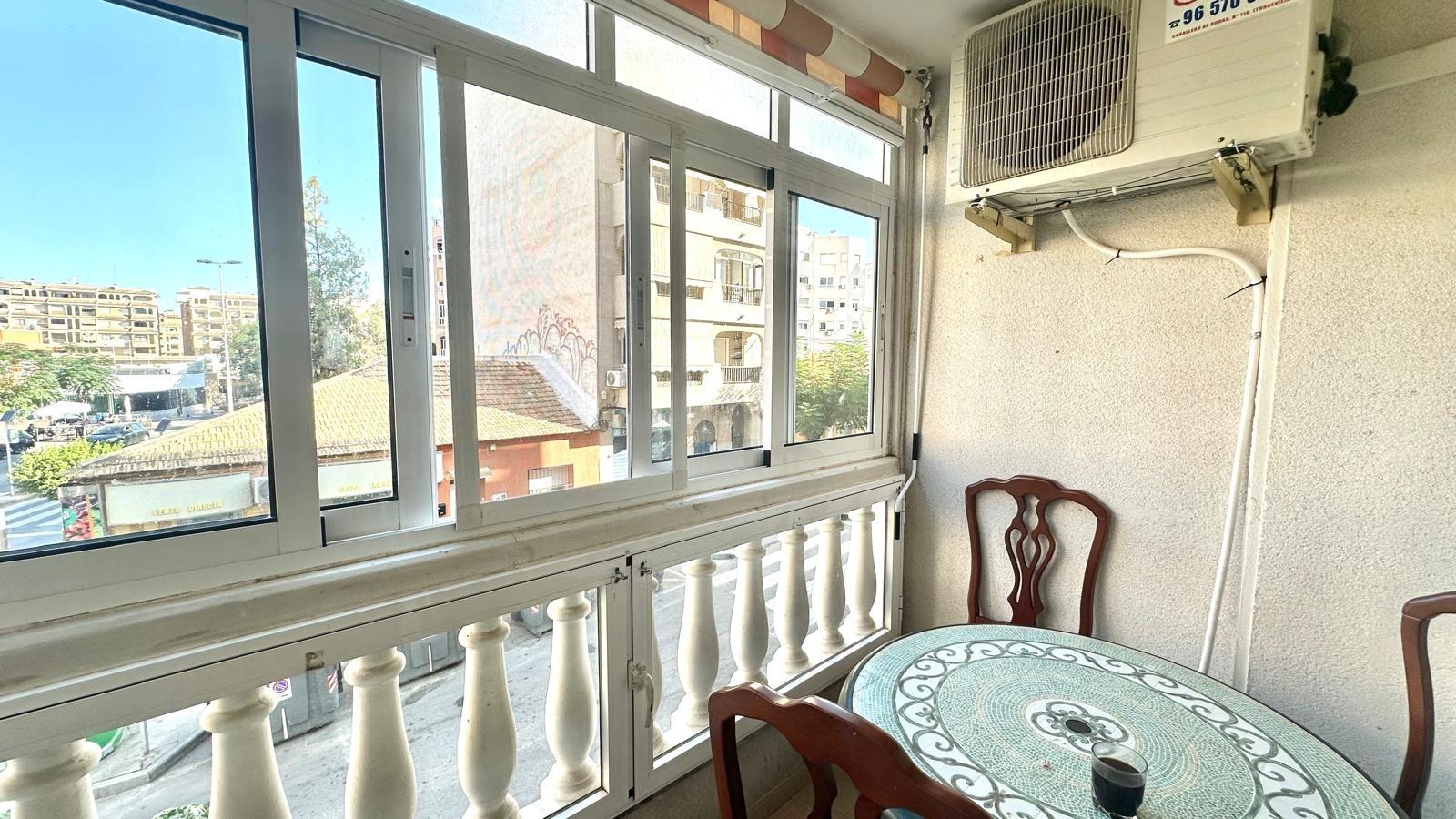 2 Bed, 1 Bath, ApartmentFor Sale, Torrevieja, Alicante