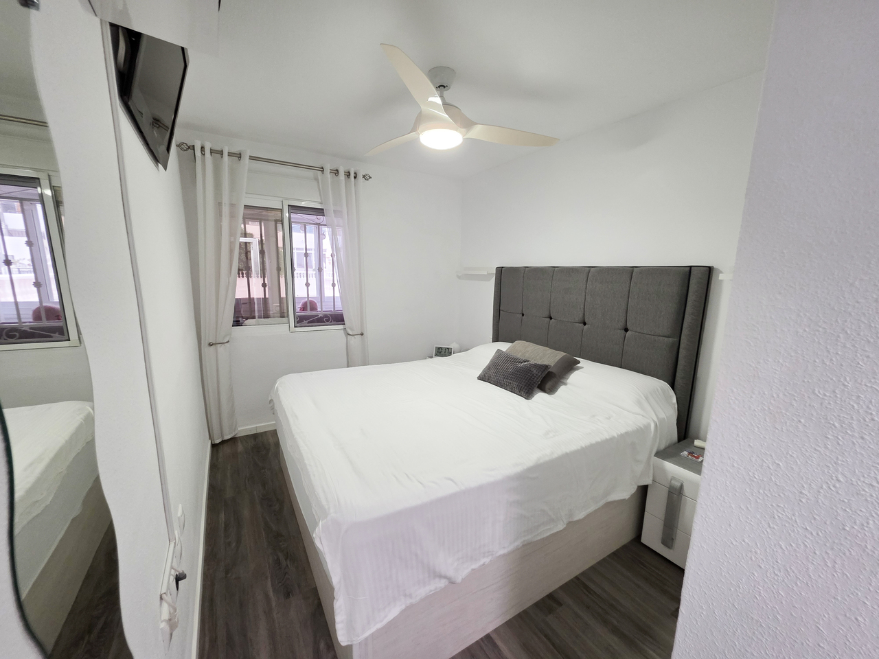 2 Bed, 1 Bath, ApartmentFor Sale, Vistabella Golf Entre Naranjos, Alicante