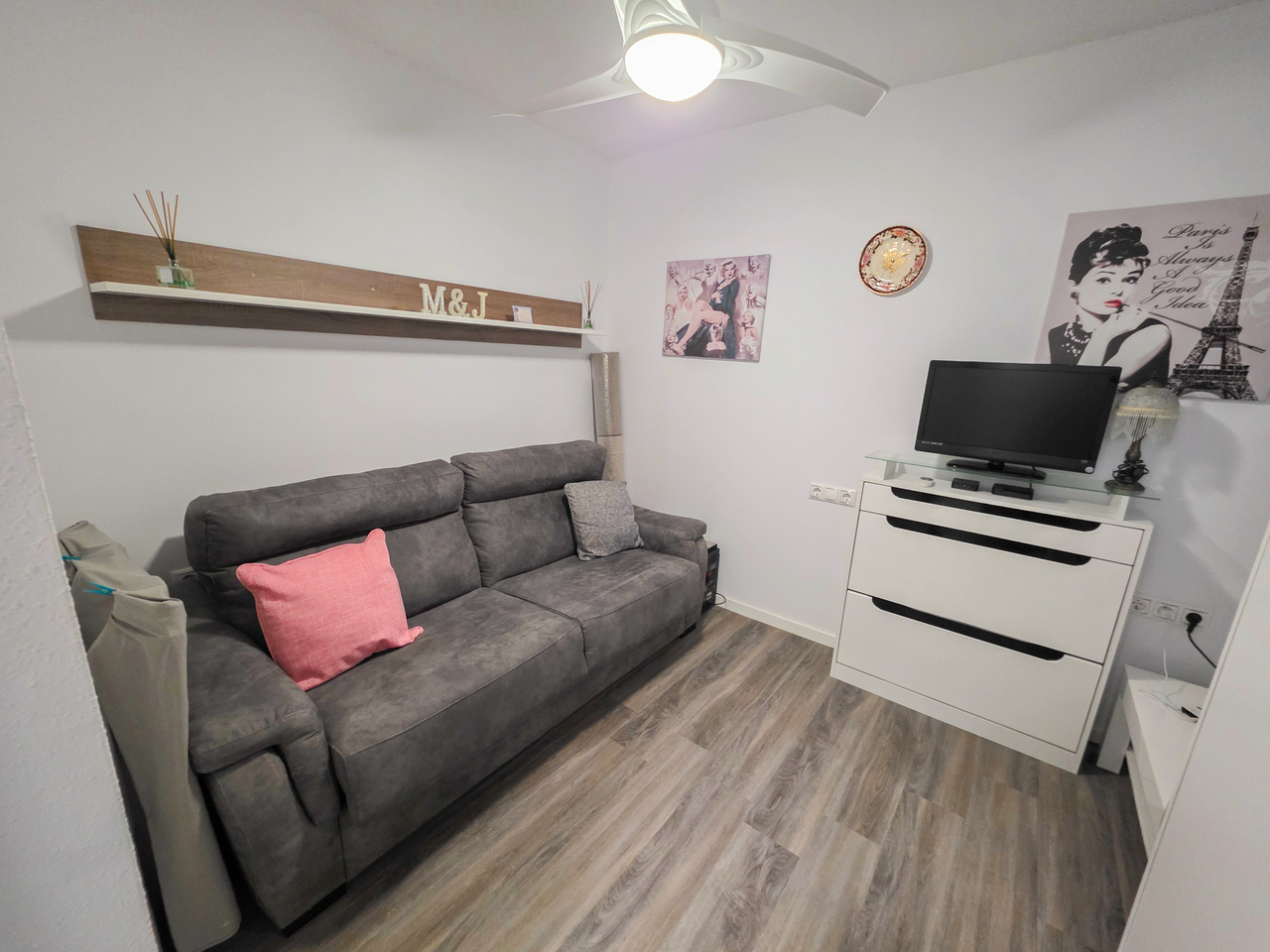 2 Bed, 1 Bath, ApartmentFor Sale, Vistabella Golf Entre Naranjos, Alicante