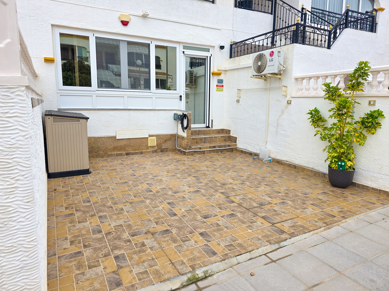 2 Bed, 1 Bath, ApartmentFor Sale, Vistabella Golf Entre Naranjos, Alicante