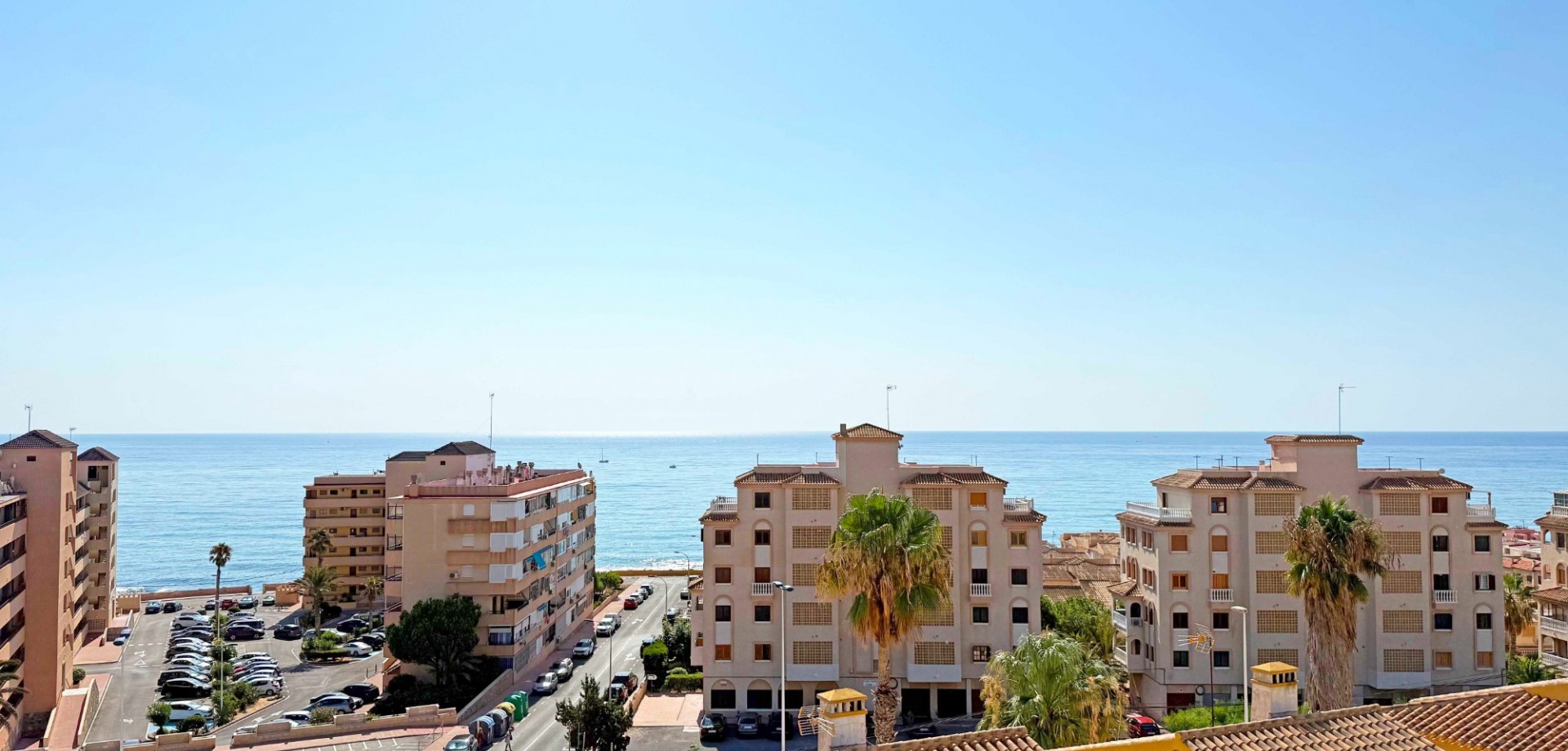 1 Bed, 1 Bath, ApartmentFor Sale, Torrevieja, Alicante