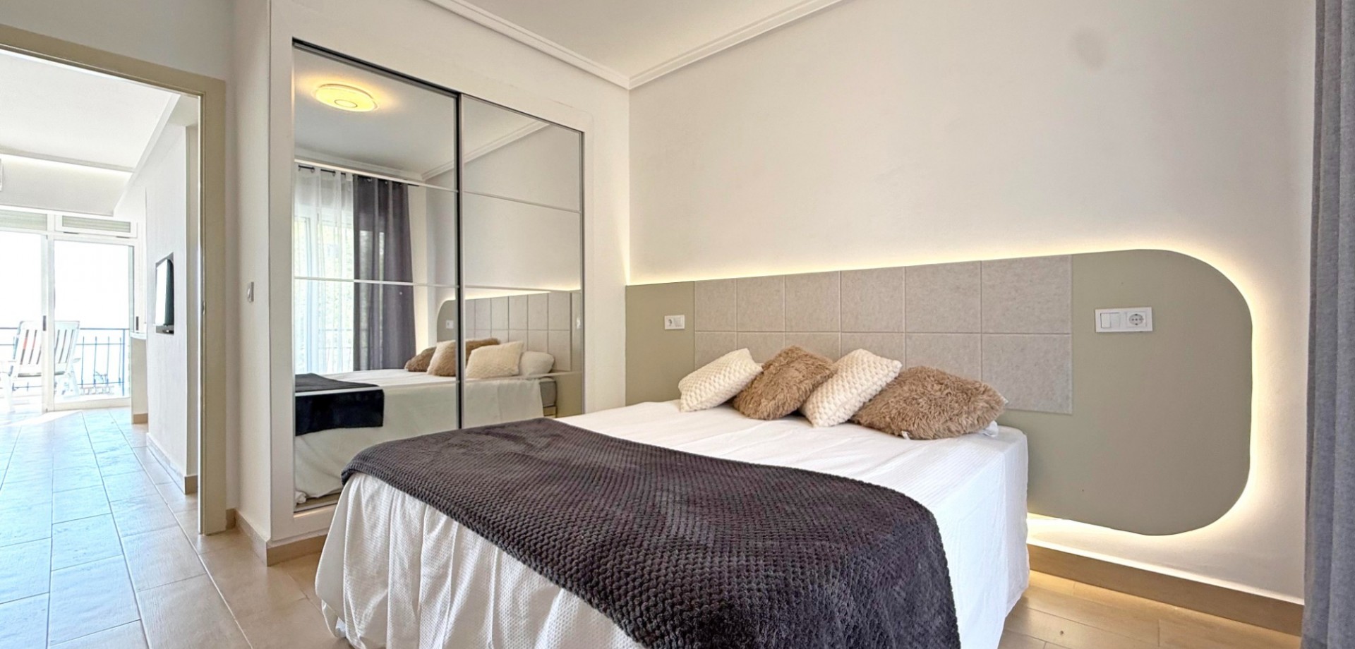 1 Bed, 1 Bath, ApartmentFor Sale, Torrevieja, Alicante