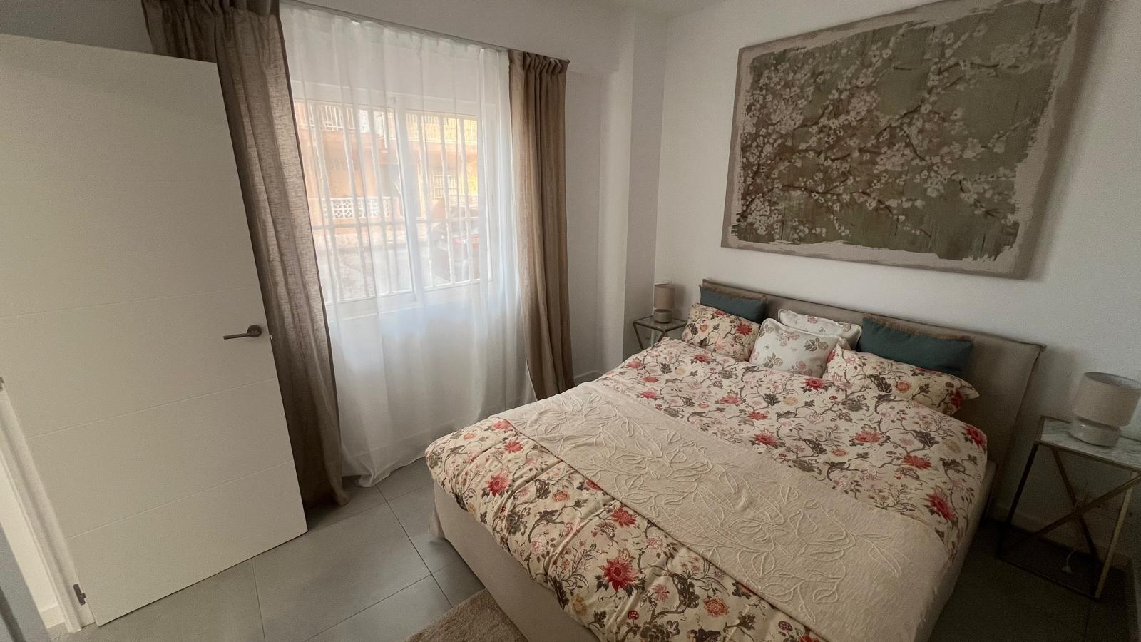 1 Bed, 1 Bath, ApartmentFor Sale, Torrevieja, Alicante