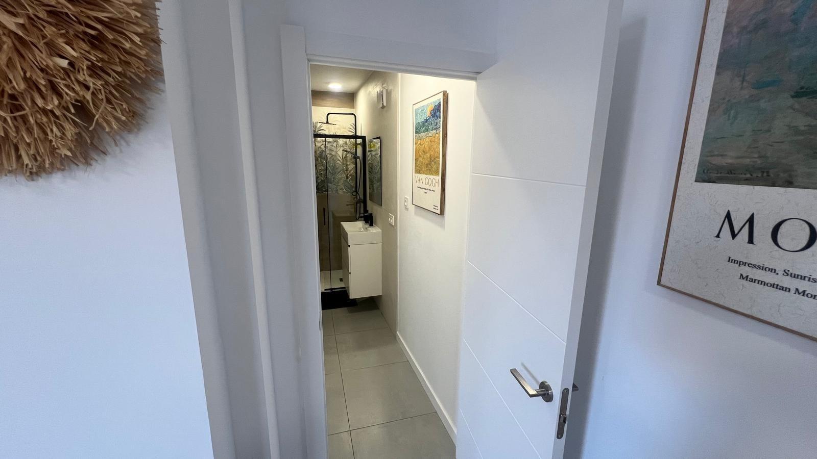 1 Bed, 1 Bath, ApartmentFor Sale, Torrevieja, Alicante