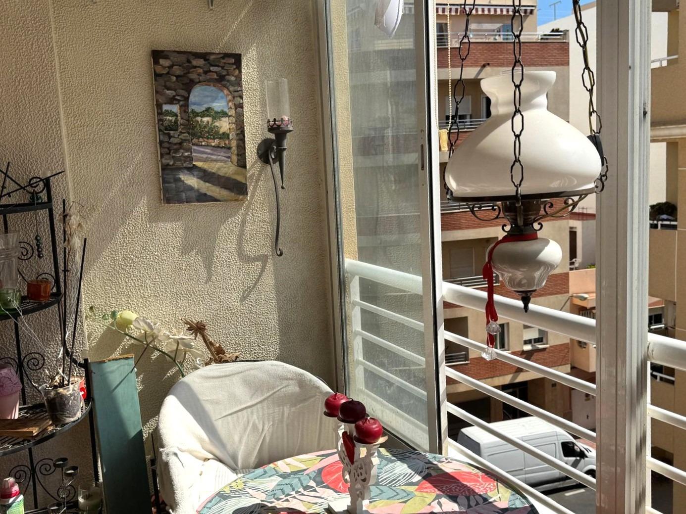 2 Bed, 1 Bath, ApartmentFor Sale, Torrevieja, Alicante