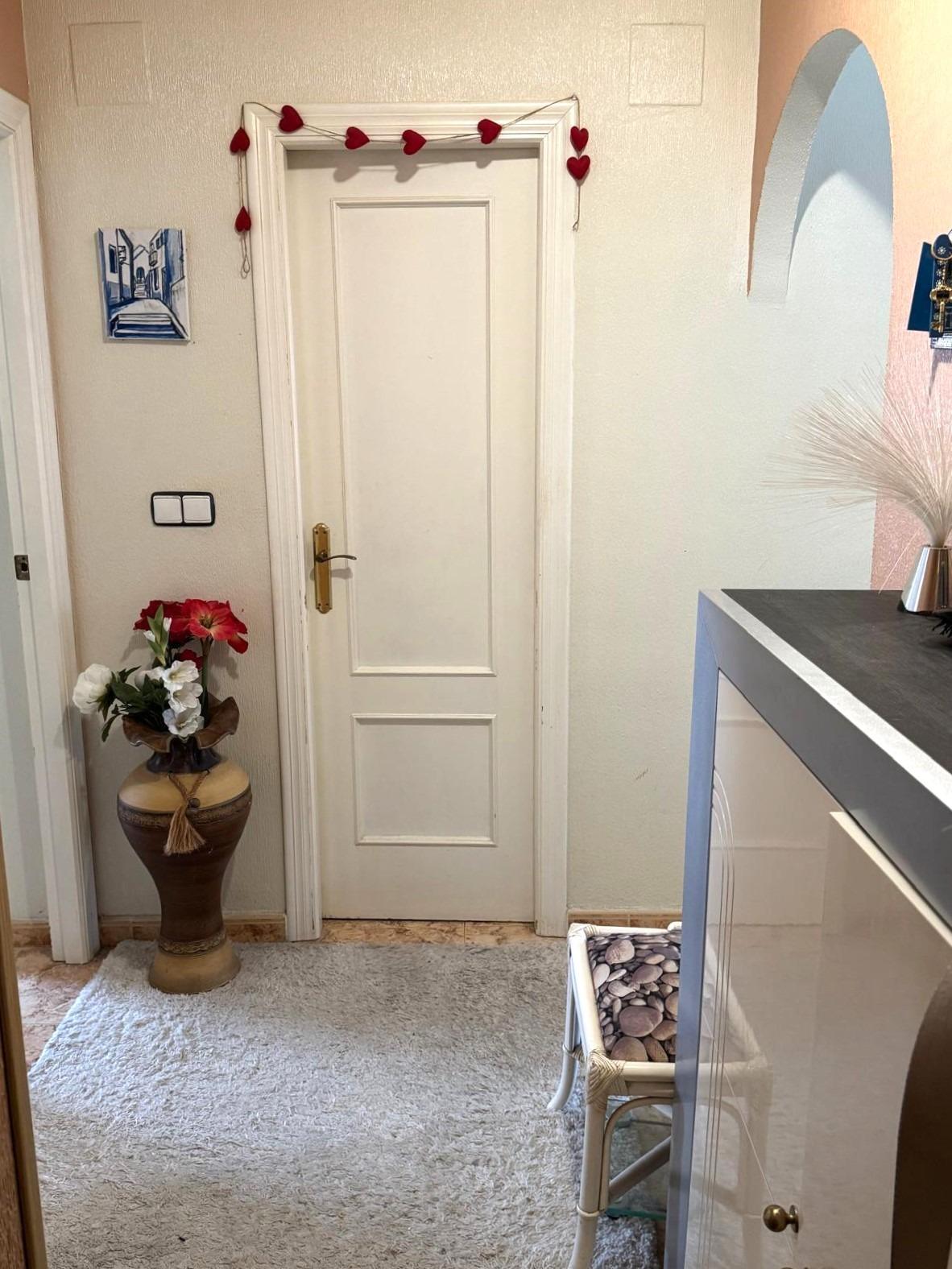 2 Bed, 1 Bath, ApartmentFor Sale, Torrevieja, Alicante