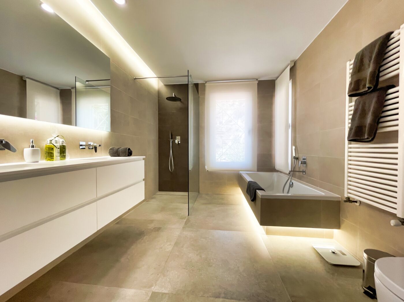 8 Bed, 7 Bath, HouseFor Sale, Altea, Alicante