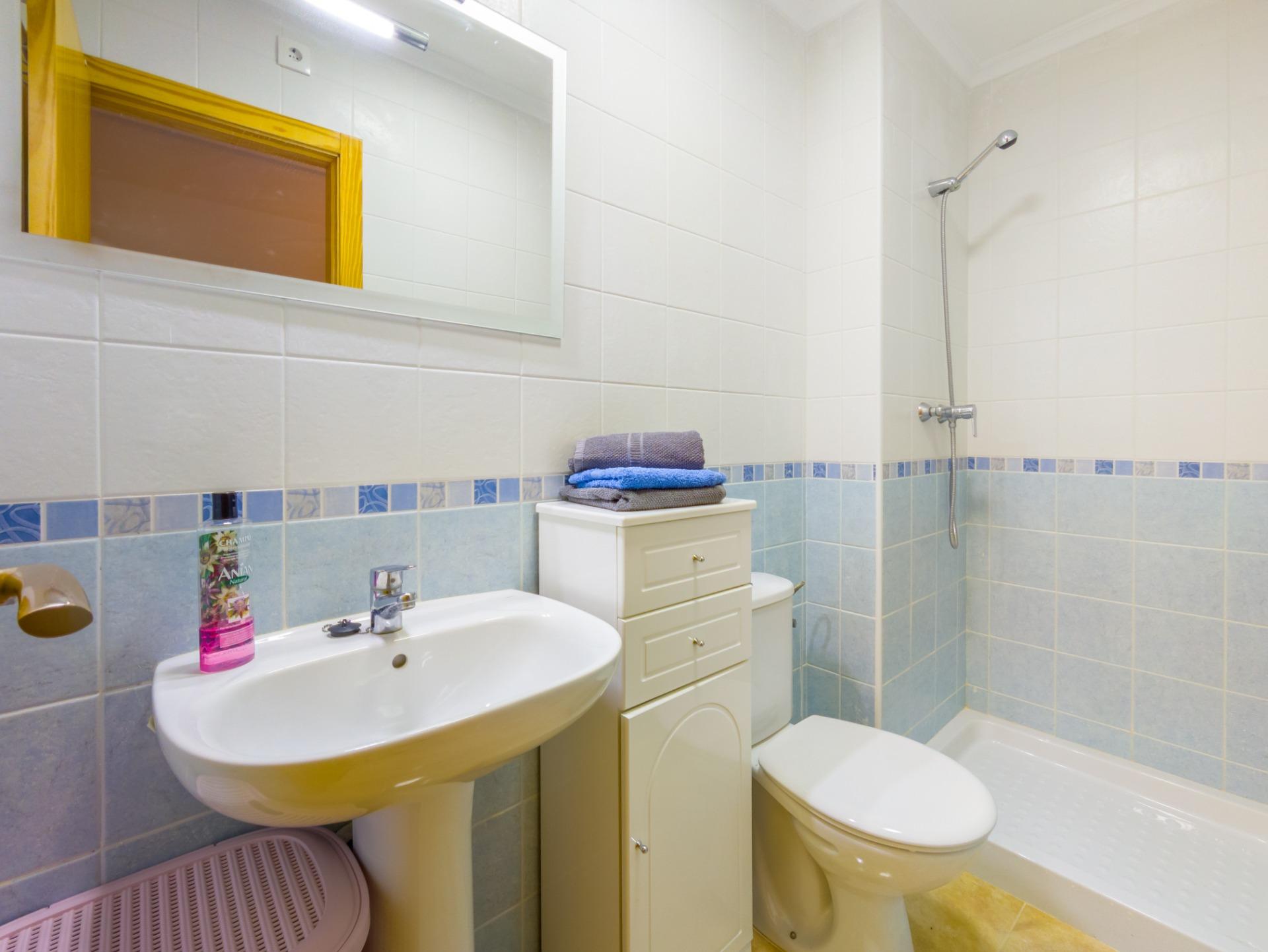 2 Bed, 2 Bath, ApartmentFor Sale, Torrevieja, Alicante