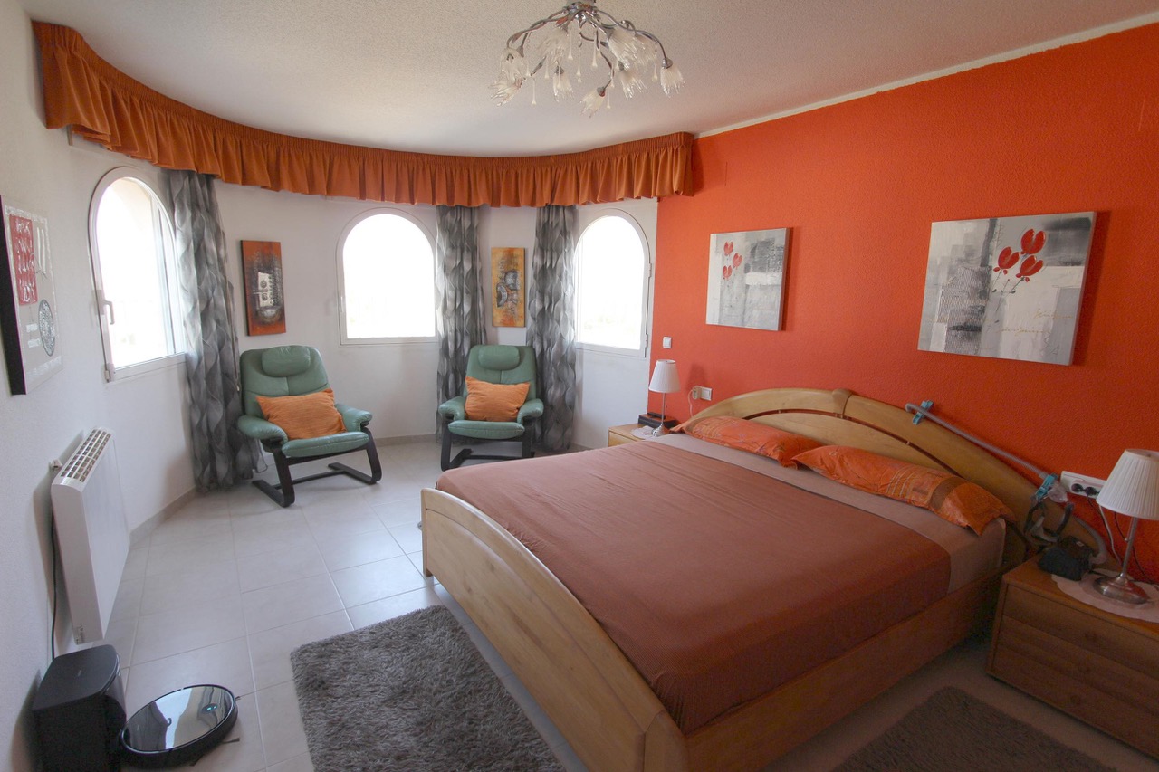 5 Bed, 4 Bath, HouseFor Sale, Calpe, Alicante