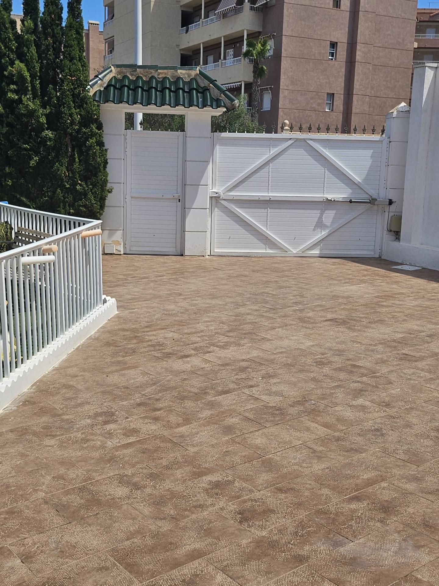 5 Bed, 4 Bath, HouseFor Sale, Elche, Alicante