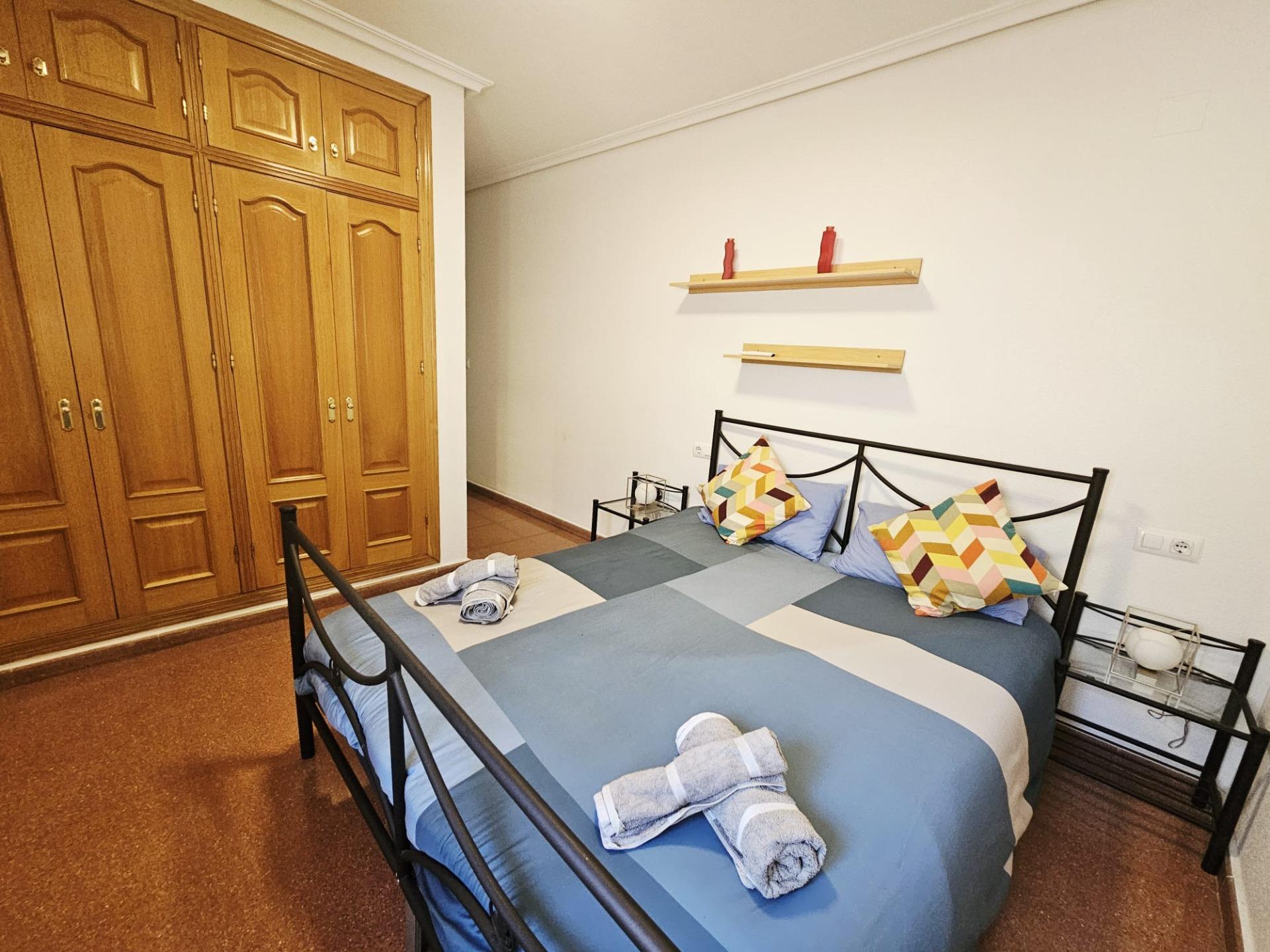 3 Bed, 2 Bath, ApartmentFor Sale, Torrevieja, Alicante