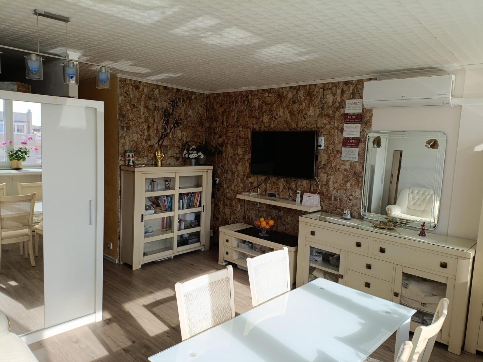 1 Bed, 1 Bath, ApartmentFor Sale, Torrevieja, Alicante