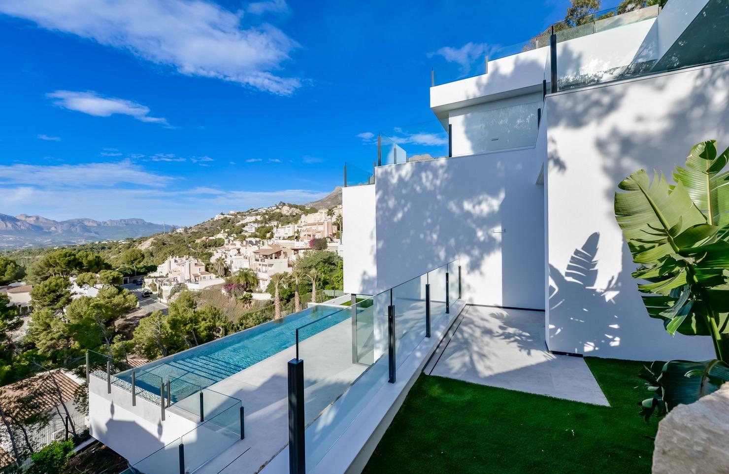 5 Bed, 5 Bath, HouseFor Sale, Altea, Alicante