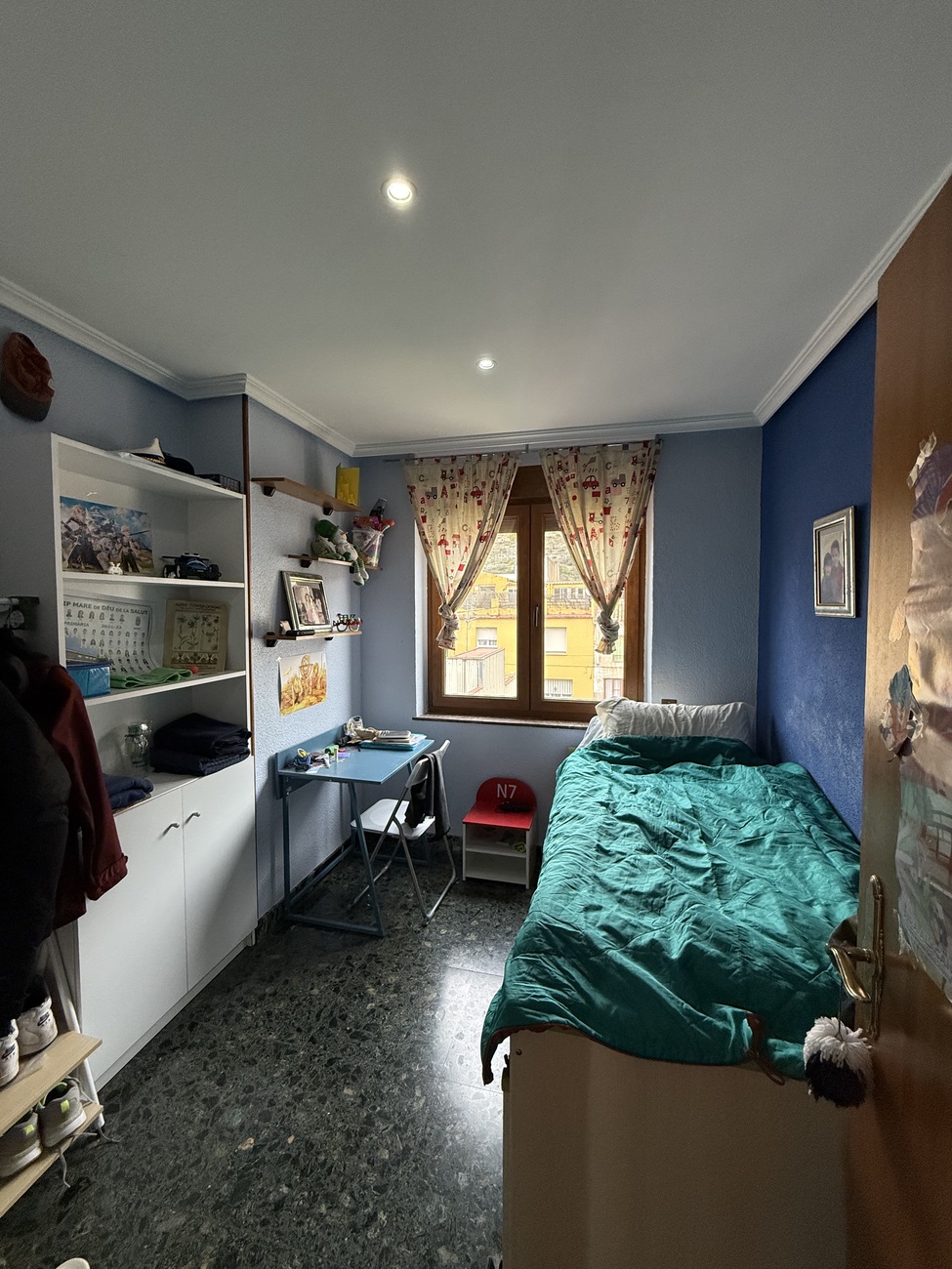 5 Bed, 2 Bath, ApartmentFor Sale, Onil, Alicante